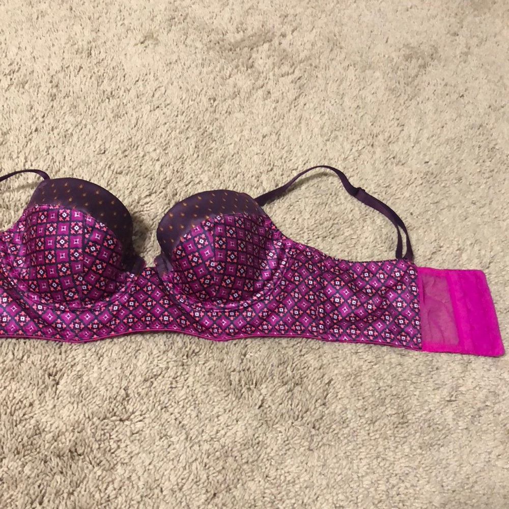 Victoria’s Secret Bra 34B
